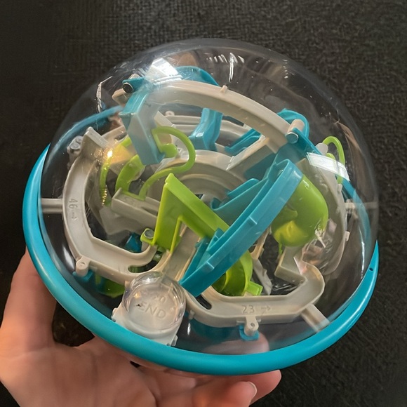 Perplexus Rebel Ball Maze - Picture 3 of 5